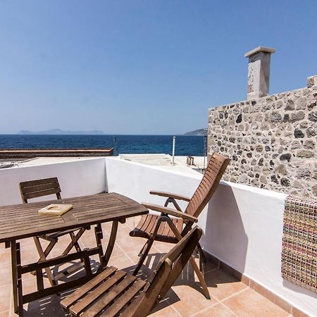 Nisyros Views Villa Mandrákion Екстериор снимка