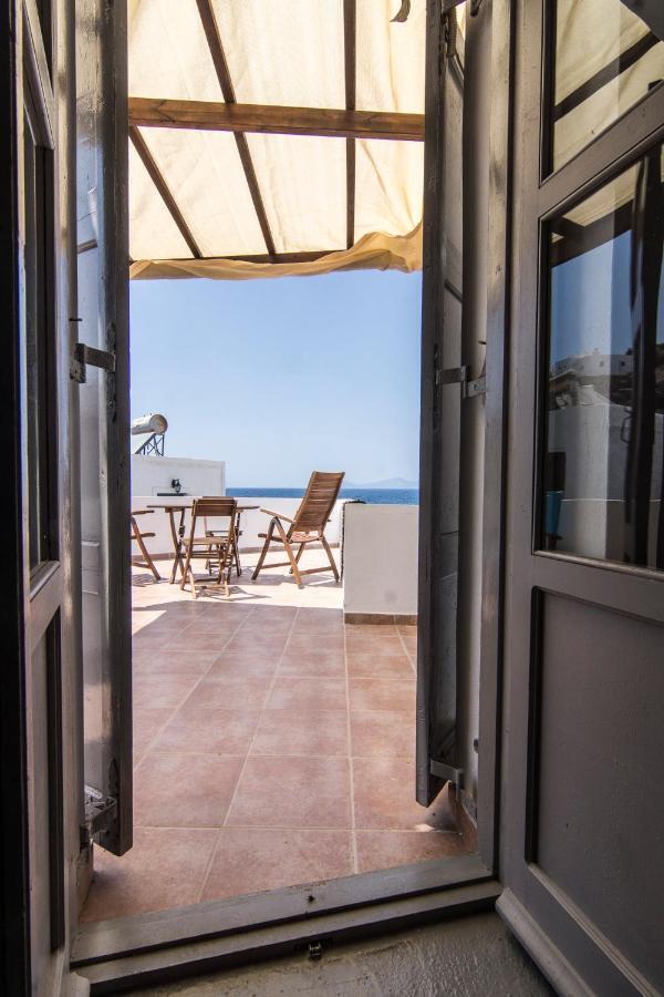 Nisyros Views Villa Mandrákion Екстериор снимка